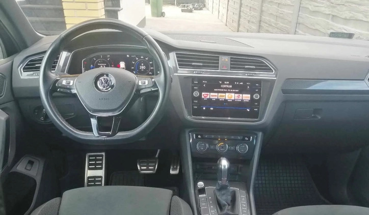Volkswagen Tiguan cena 143000 przebieg: 82000, rok produkcji 2018 z Kalisz małe 46